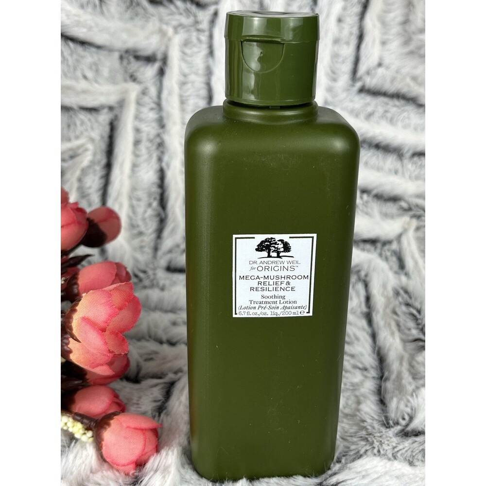 ORIGINS Mega-Mushroom Relief &Resilience Soothing Treatment Lotion 6.7 oz/ 200ml